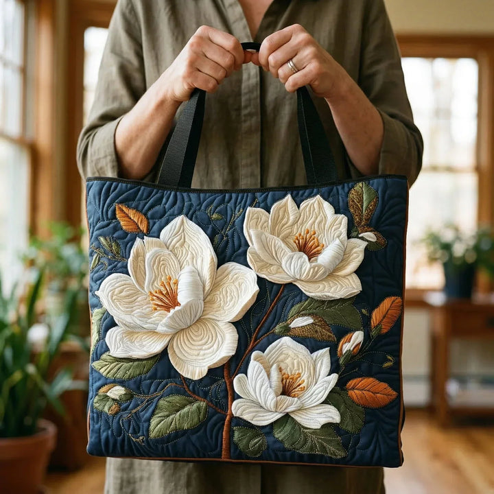 Bag Elegant Magnolia Quilted Tote Bag