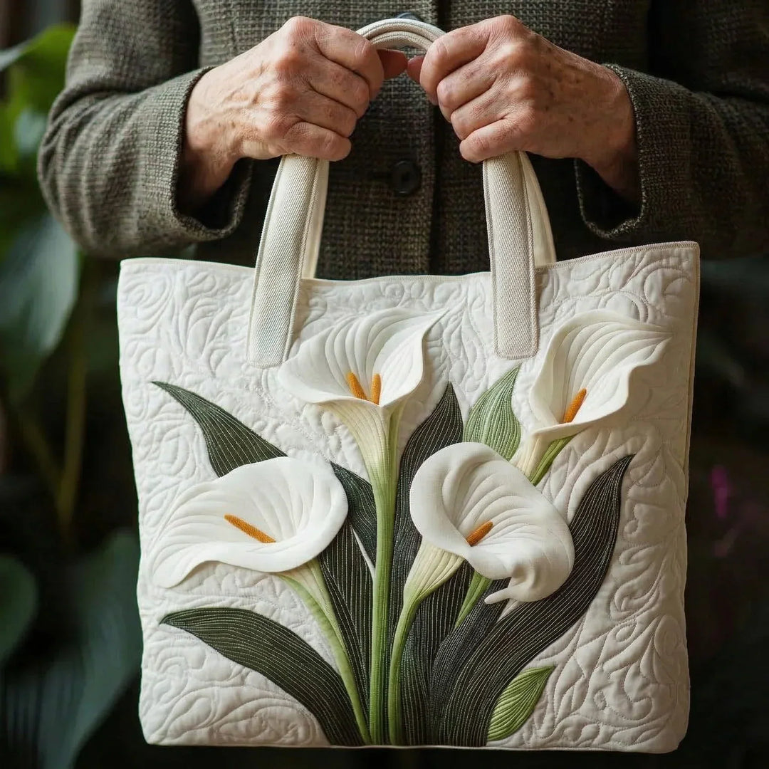 Bag White Lily Quilted Tote Bag